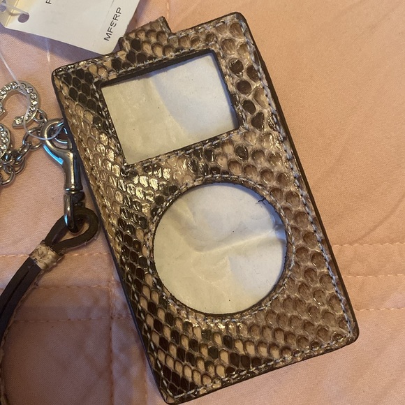 NWT Vintage Coach Mini IPod Case - Picture 5 of 9